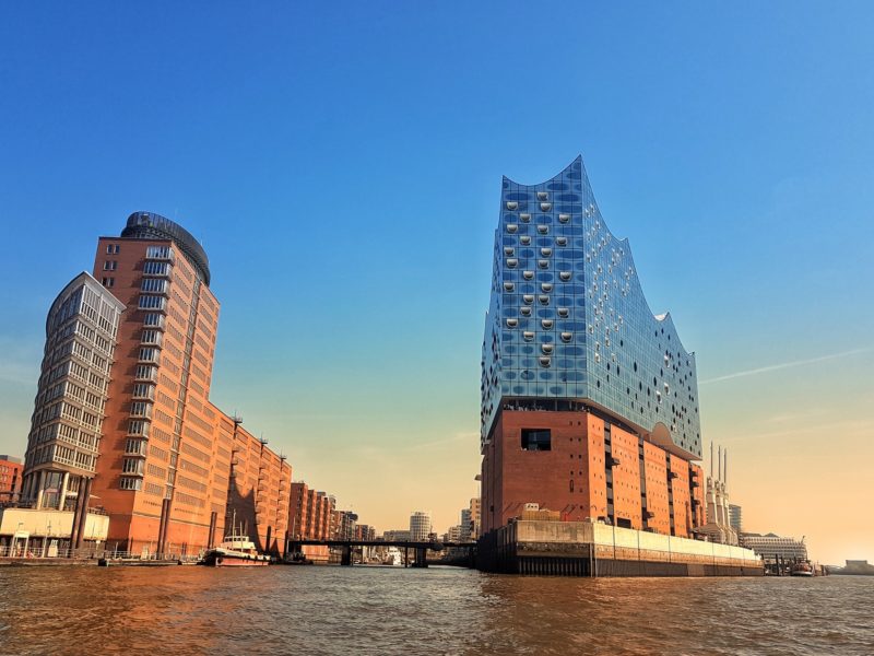 elbphilharmonie_unsplash_yan-ots